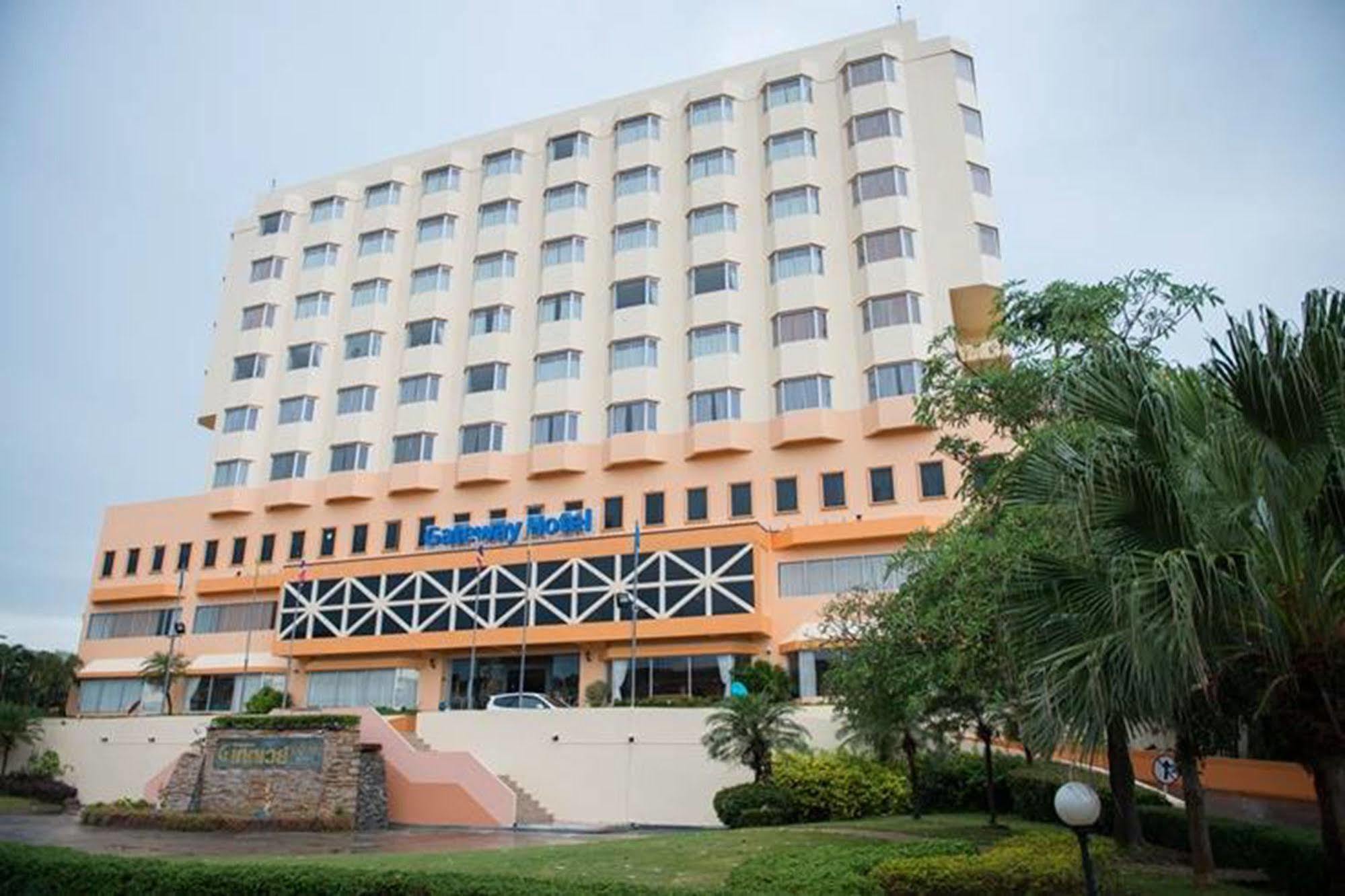 Gateway Hotel